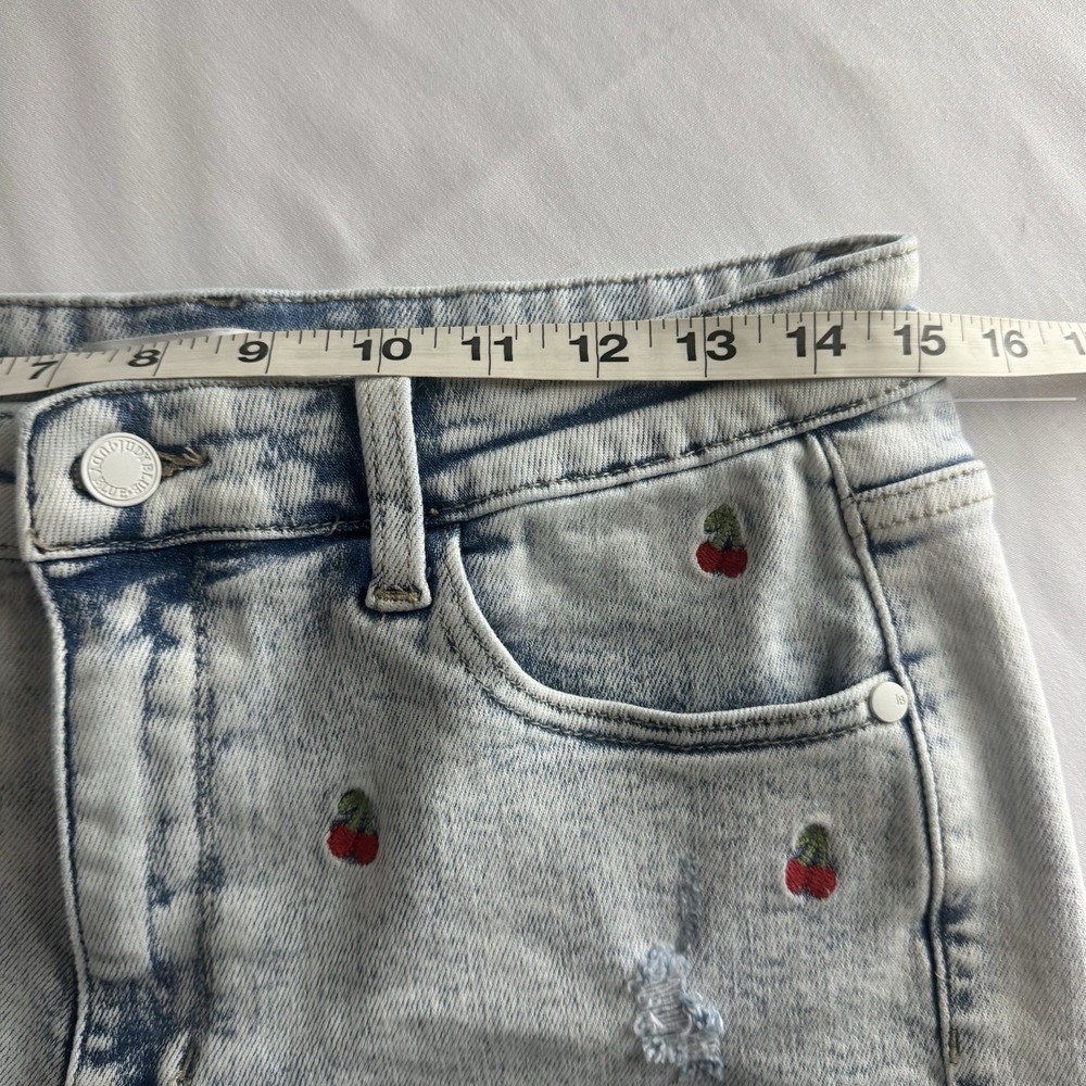 Judy Blue Cherry Embroidered Acid Wash High Rise Cutoff Denim Shorts Sz L - Picture 5 of 6
